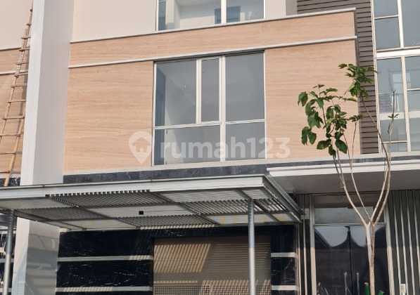 Dijual Rumah di Golf Island Pik 2 Uk 10X33 Sudah Full Renov Jadi Mewah