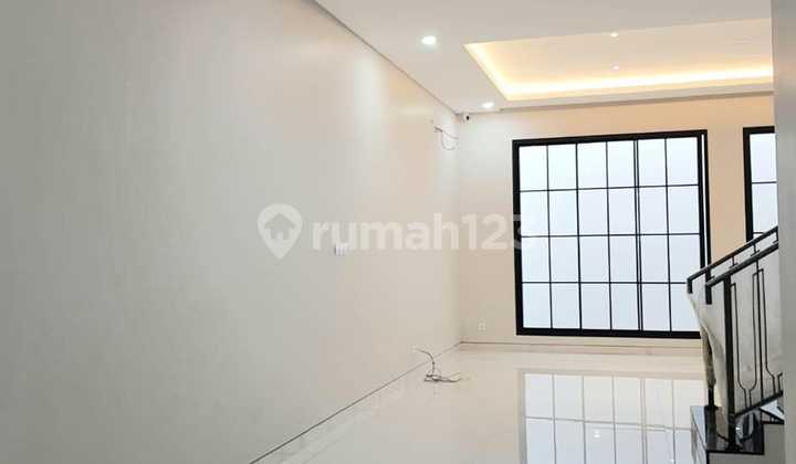 Royal Park Large House West Surabaya, near Citraland, Wiyung 2