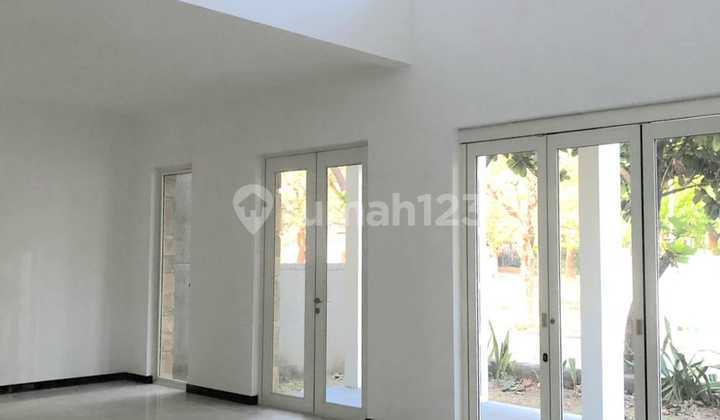 Rumah Bagus di Citraland Diamond Hill Surabaya Barat Dekat Ptc 2