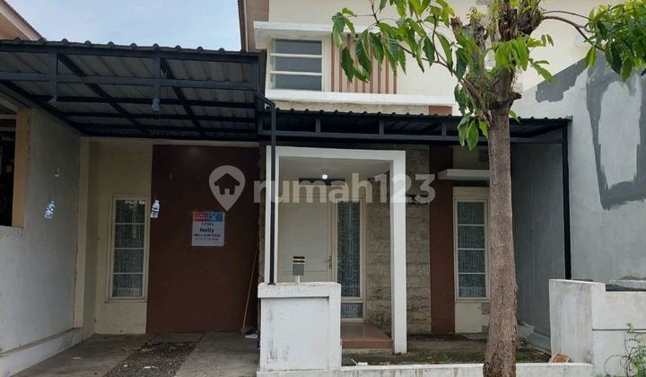 Cheap House for Rent at Valencia Icon Puri Surya Jaya Sidoarjo, Gedangan