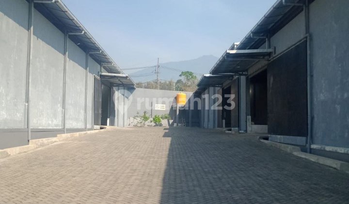 Gudang Bonus Kantor di Singosari Lawang Malang