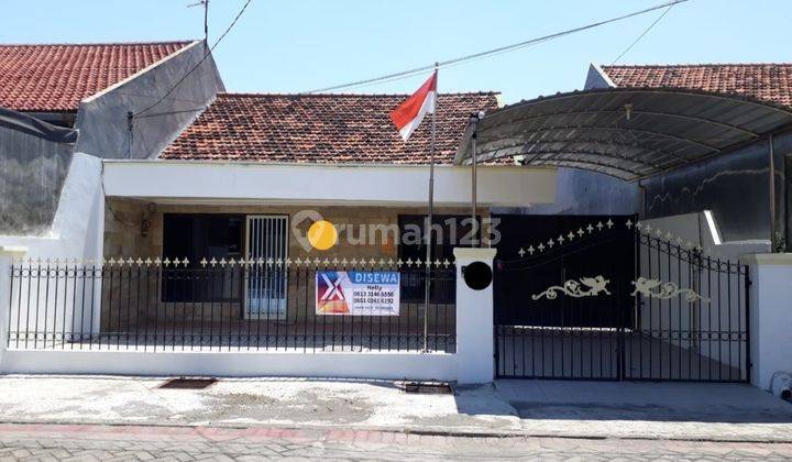 DISEWAKAN RUMAH MEDOKAN ASRI 1