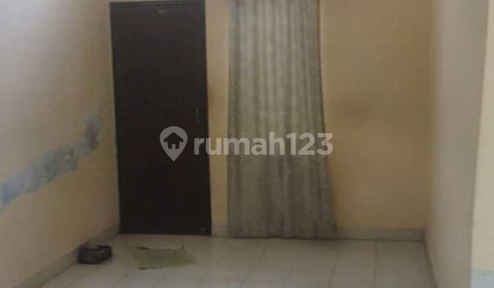Cheap House for Sale in Graha Raya, South Tangerang Cheap House for Sale in Graha Raya, South Tangerang