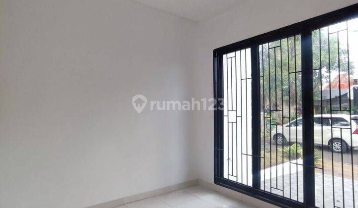 Rumah Bagus siap huni 2Lantai diGraha Raya Tangerang selatan SHM 2