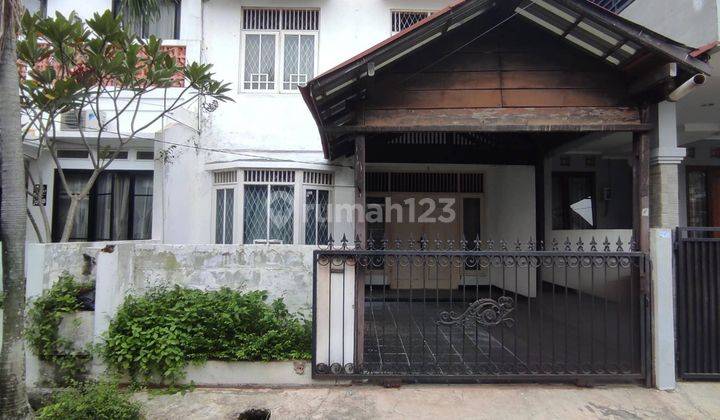 Rumah 2 Lantai Terawat Siap Huni Di Sektor 5 Bintaro Jaya 1
