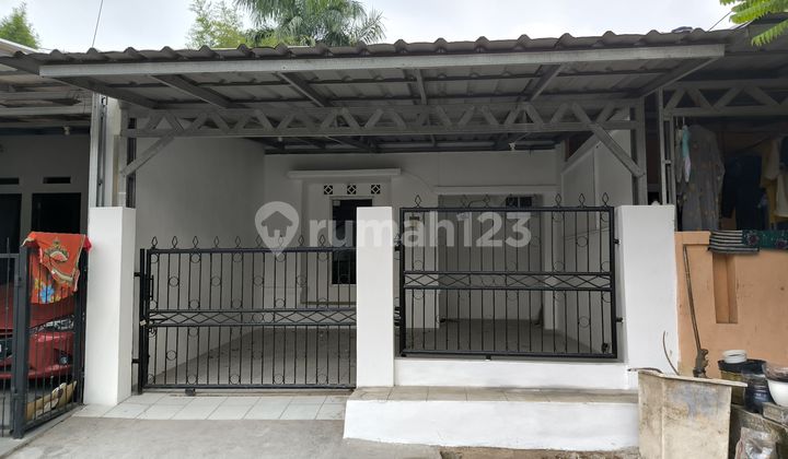 Renovated House Ready to Occupy in Cluster at Pondok Jagung with Freehold Title 1