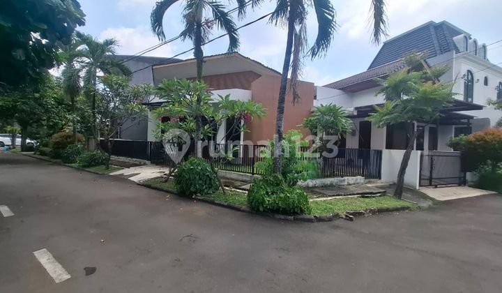 Rumah Di Hook Ada Pavilion Di Sektor 9 Bintaro Jaya Sektor 9 SHM