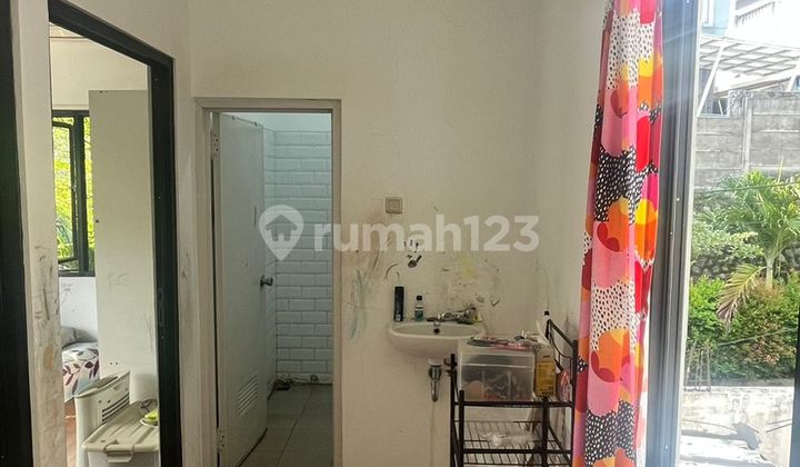 Beautiful Modern Minimalist 2-Story House in Griya Cinere Hiau Depok 2