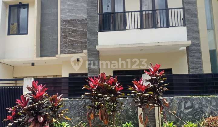 Rumah Mewah Siap Huni di Kurdi M. Toha Bandung 2