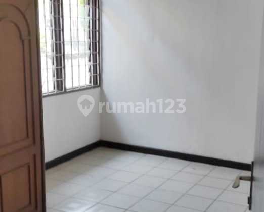 Ready-to-Occupy House in Kopo Permai 2