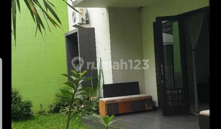 Kesempatan terbatas buat Anda dapatkan rumah strategis di Taman Kopo Indah