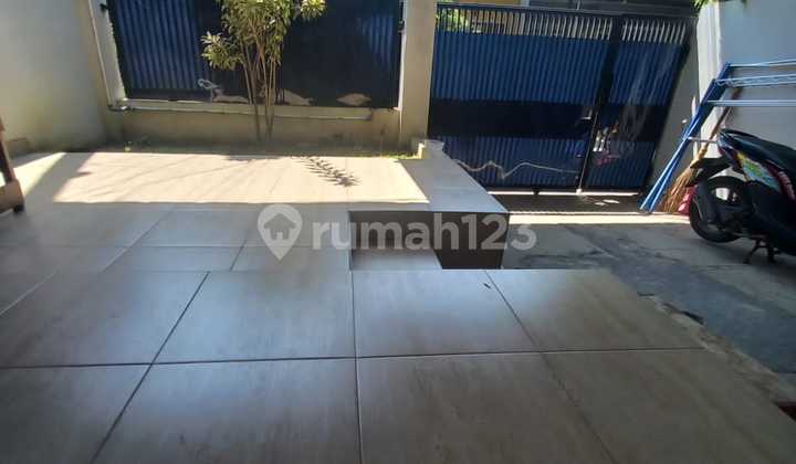 Rumah Taman Kopo Katapang