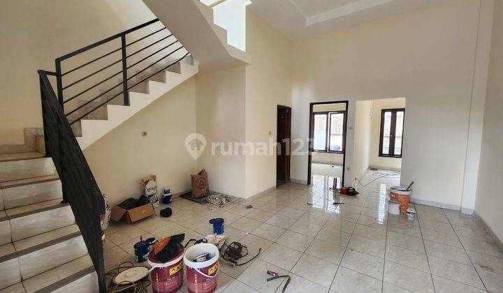 Dijual Rumah SHM 2 Lantai bangunan Baru  1