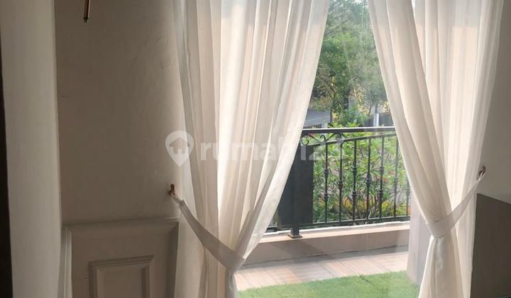 Dijual Rumah mewah JGC Cluster Cassia SHM 2 Lantai  2