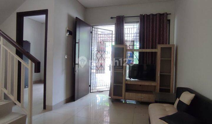 Dijual Rumah semi furnished dan sudah renoved siap huni 1