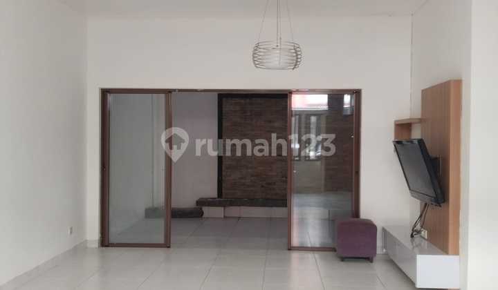 Dijual rumah JGC Cluster Alamanda