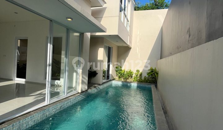 Luxurious 2-Bedroom House with Pool in Nusa Dua Bali - Freehold / SHM Luxurious 2-Bedroom House with Pool in Nusa Dua Bali - Freehold / SHM