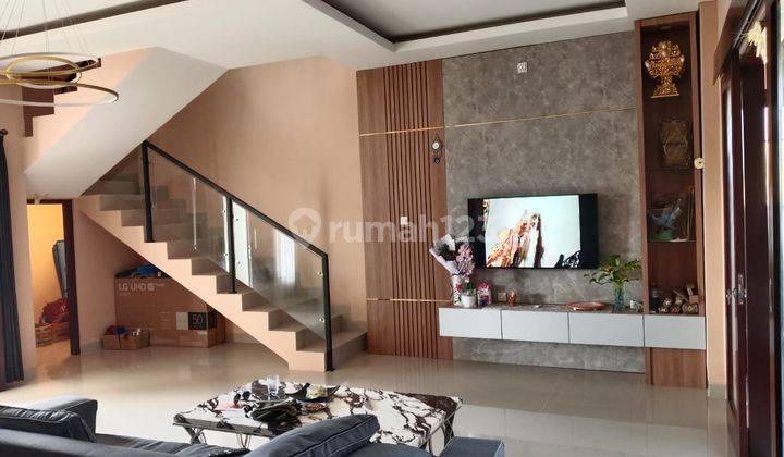 Dijual Rumah Style Villa Full Furnished Di Denpasar 2