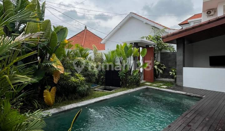 Modern Tropical Villa In Padonan Canggu Bali - 2br & Private Pool