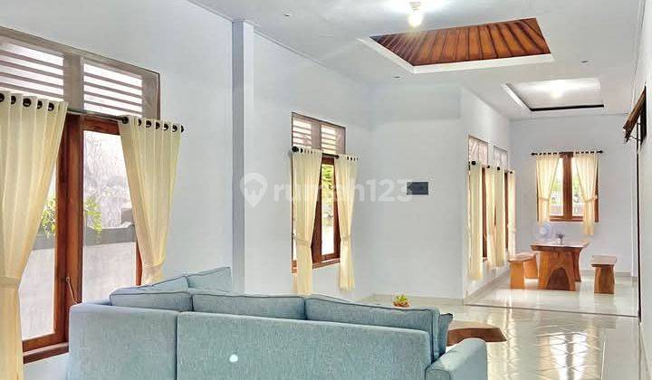 Dijual Rumah Furnished Dekat Gwk, Strategis - Ungasan 2