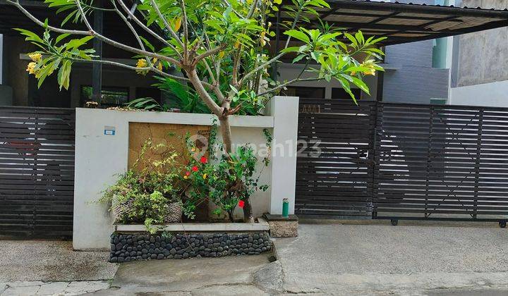 For Sale Cheap Ready to Move In House 3+1 Beds On Jl. Nangka Denpasar 1