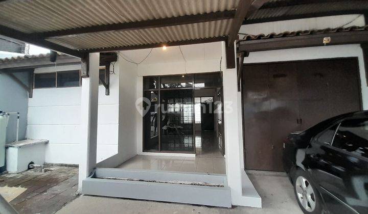 Rumah Tinggal di Cisaranten 1