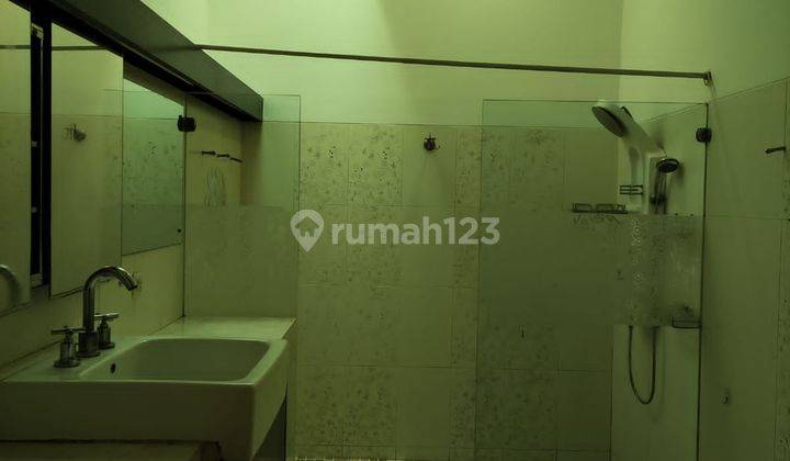 Rumah Elegan Mewah Bikin Betah di Setra Indah Bandung Utara 2