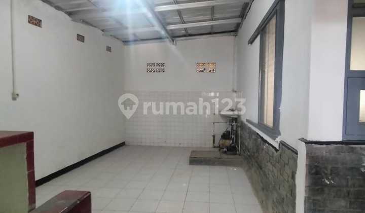 Rumah Strategis Mainroad Jalan Utama Cocok untuk Usaha Rumah Strategis Mainroad Jalan Utama Cocok untuk Usaha