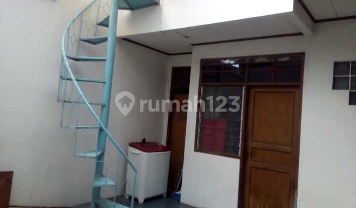 Rumah Asri Siap Huni Nyaman di Batu Permata Margacinta  2