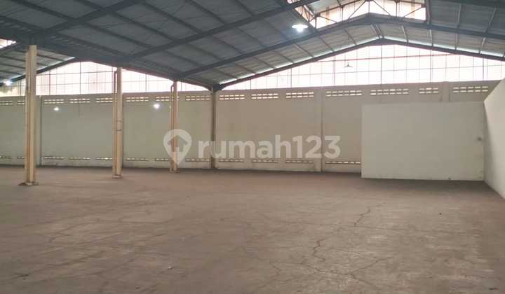 Gudang Besar Siap Pakai Jarang Ada di Soekarno Hatta