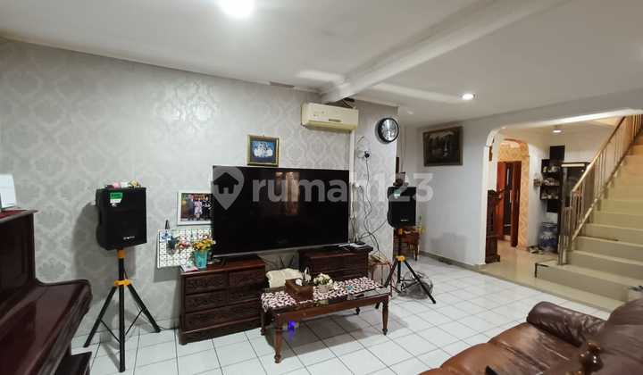 House (Land Included) Turangga Wing Near Tsm