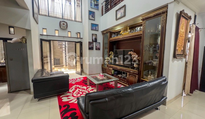 Rumah Daerah Pasirluyu Semi Furnished