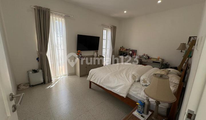 Rumah Cantik dan Nyaman Minimalis Modern di Daerah Turangga 2