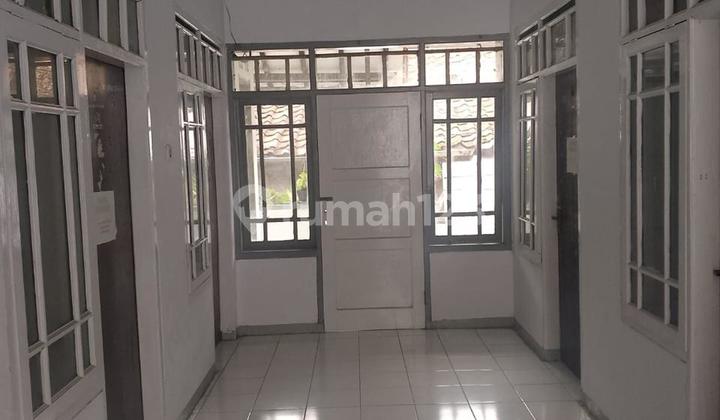 House & Boarding House Cipedes Convenient Strategic Location 1