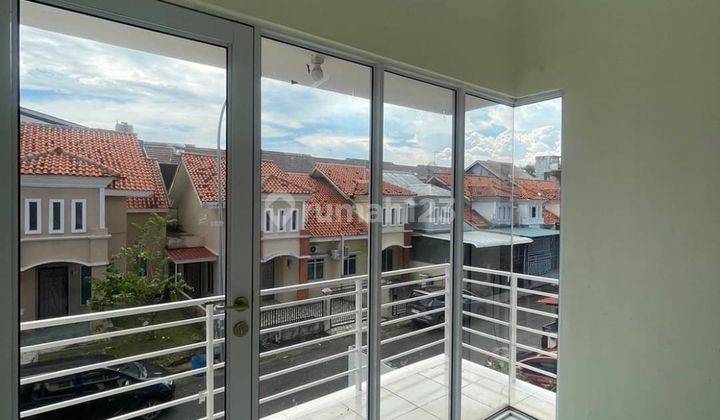 Dijual Rumah 2 lantai hook tengah di Villa Bukit Indah, Batam Center 2