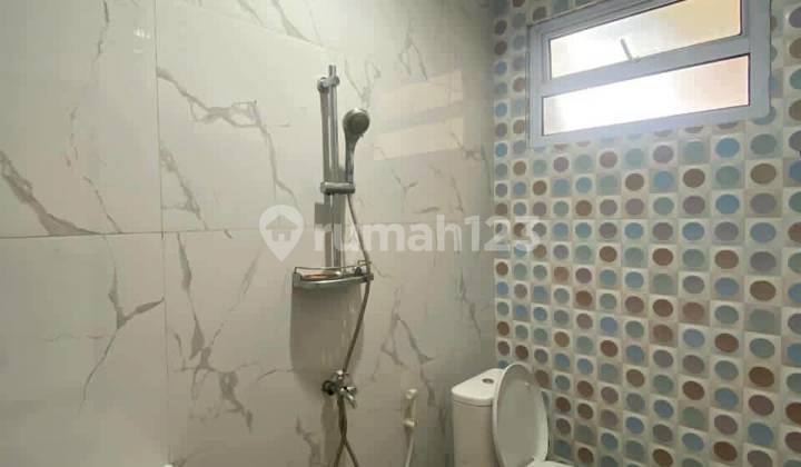 Dijual Rumah 3 Lantai Siap Huni di Anggrek Mas3, Batam Center 2