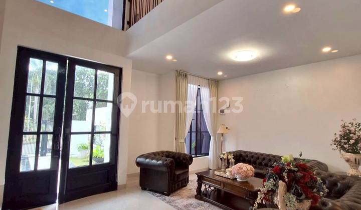 For Sale !! Beautiful 2-Story Crown Hills American Style House (with Basement) Near One Batam, Polytechnic, Mitra Batam Center Market For Sale !! Beautiful 2-Story Crown Hills American Style House (with Basement) Near One Batam, Polytechnic, Mitra Batam Center Market