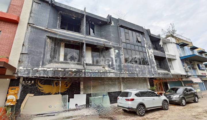 Dijual Ruko 4 Unit Gandeng, Hadap Jalan, di Kampung Bule, Nagoya Dijual Ruko 4 Unit Gandeng, Hadap Jalan, di Kampung Bule, Nagoya