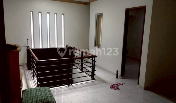 2.5 Story House in Dutamas Cluster (Fully Furnished) Batam Center 2.5 Story House in Dutamas Cluster (Fully Furnished) Batam Center