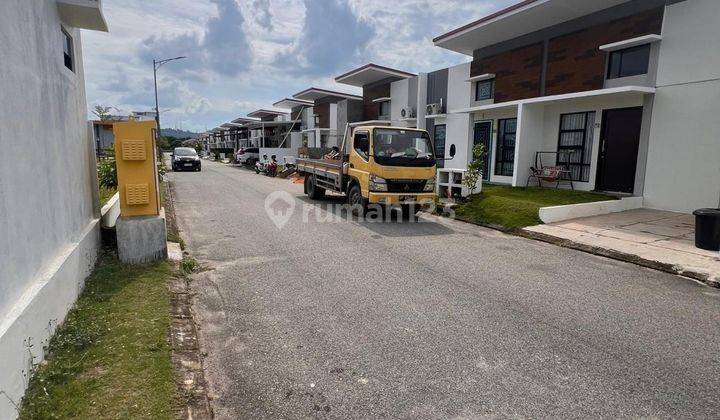 Dijual Rumah 1 Lantai Dengan Kamar Full Interior Di Central Raya Tiban, Batam 2