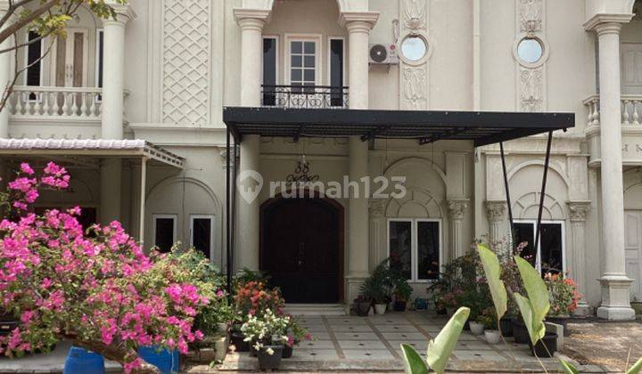 Rumah Mewah Siap Huni Dijual di Jl. Sm Amin Pekanbaru 2