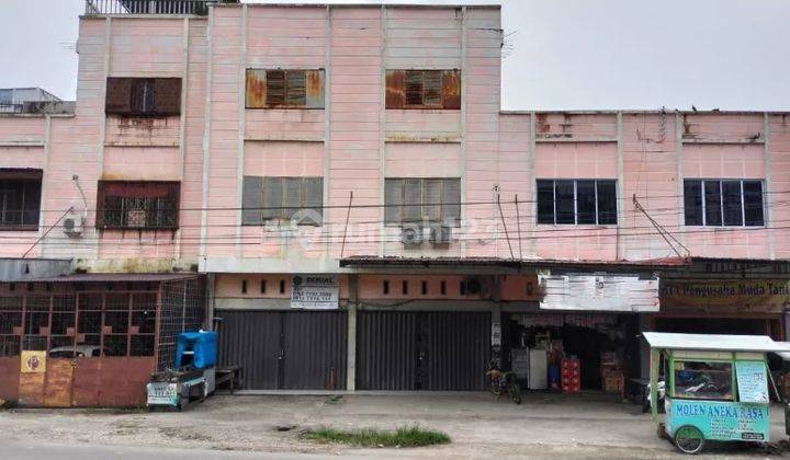 Ruko 3 Lantai Dijual di Jl. Bukit Barisan Tenayan Raya 1