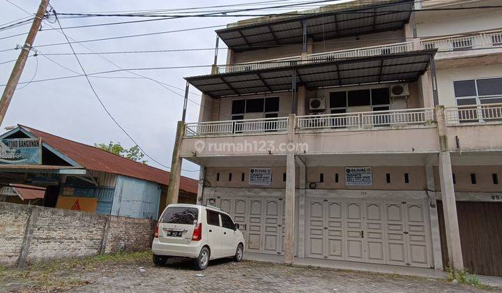 Ruko 3 Lantai Gandeng 2 Dijual di Jl Parit Indah Pekanbaru 1