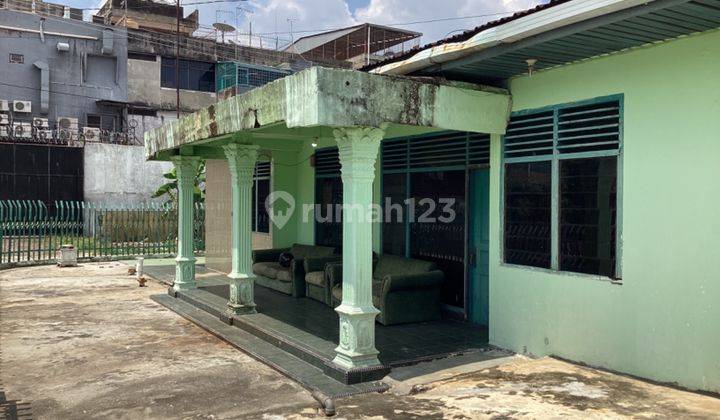 Rumah Tengah Kota Dijual di Jl. Mawar Dekat Jl Riau Pekanbaru 2