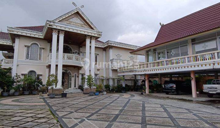 Rumah Mewah 2 Lantai Full Geranit Dijual Tengah Kota Pekanbaru 2