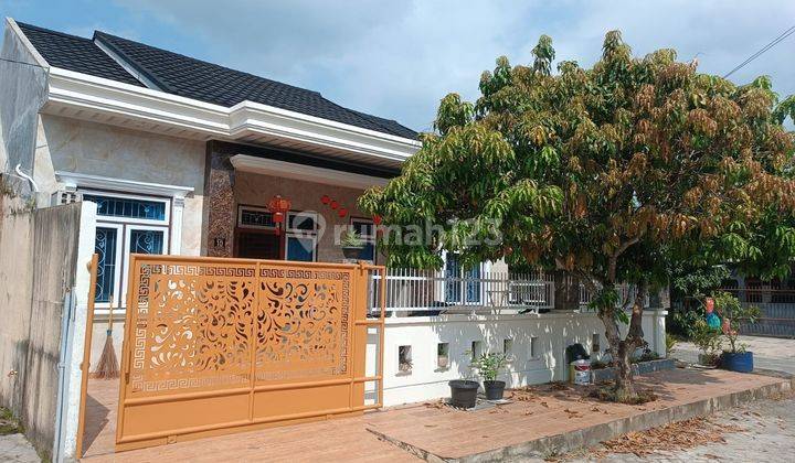 Rumah Siap Huni Dijual di Jl. Pemuda Komplek Pondok Mutiara Pekanbaru 1