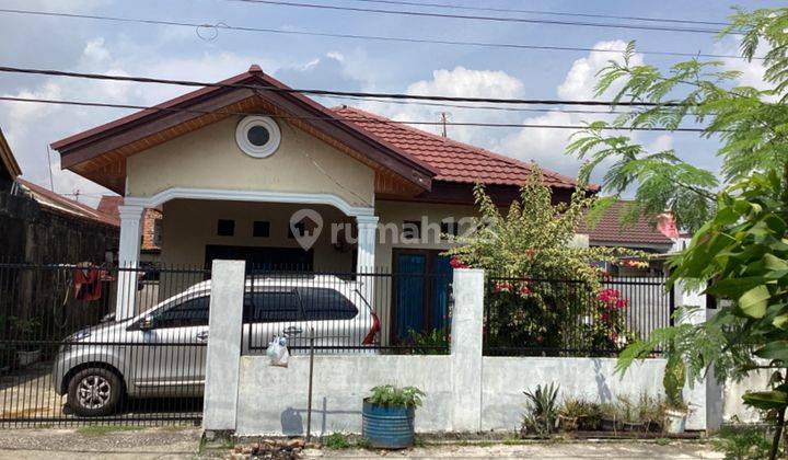 Rumah Bulatan Siap Huni Tengah Kota Dijual di Jl. Pala Pekanbaru 1