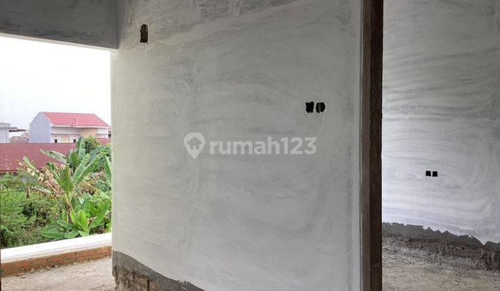 Rumah 2 Lantai Tengah Kota Dijual Dekat Jl. Soekarno Hatta Pekanbaru 2