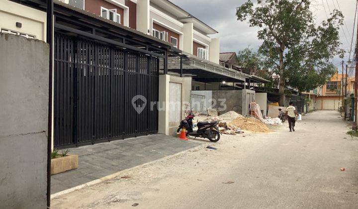 Perumahan Mewah 2 Lantai Masih Tersedia 1 Unit Dijual di Jl Riau Pekanbaru 1