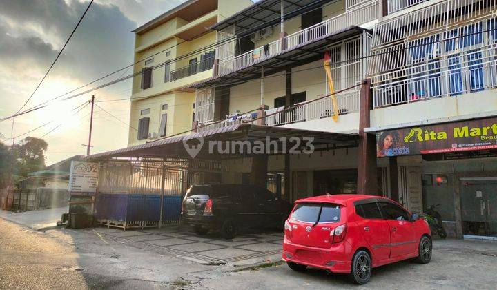 Penginapan Kos Kosan 3 Lantai Full Keramik Dijual di Jl. Kuantan Pekanbaru 2